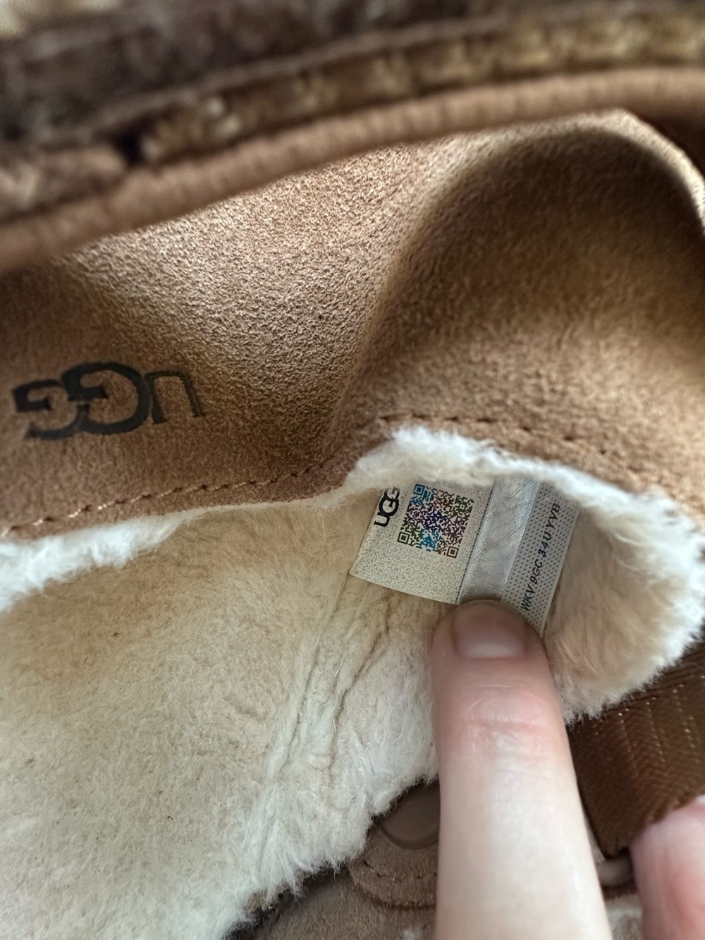 UGG Women's Goldenstar Clogs 7.5 - Picture 9 of 9